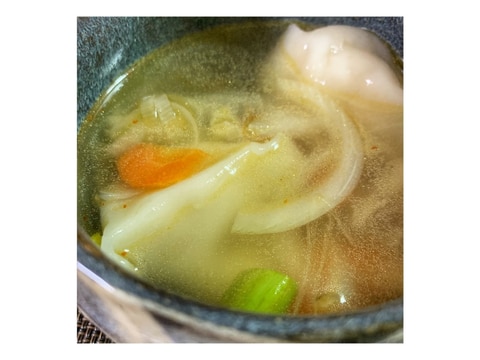 冷凍水餃子DEピリ辛中華スープ